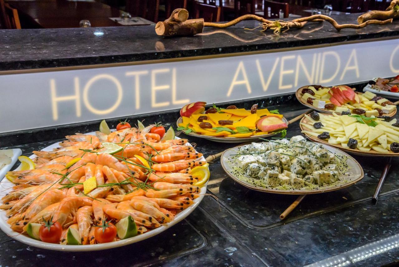 Hotel Avenida Бенидорм Екстериор снимка