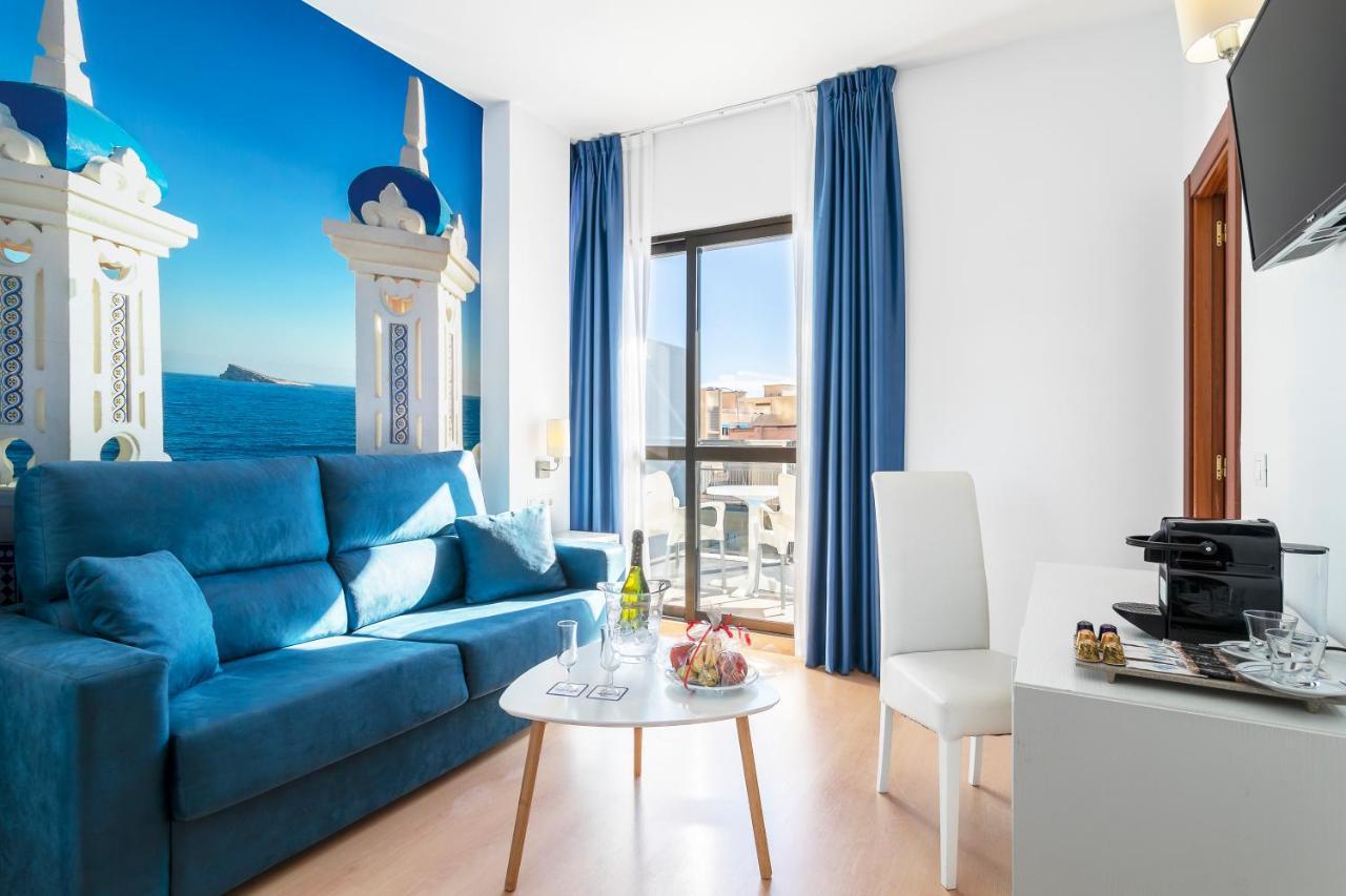 Hotel Avenida Бенидорм Екстериор снимка