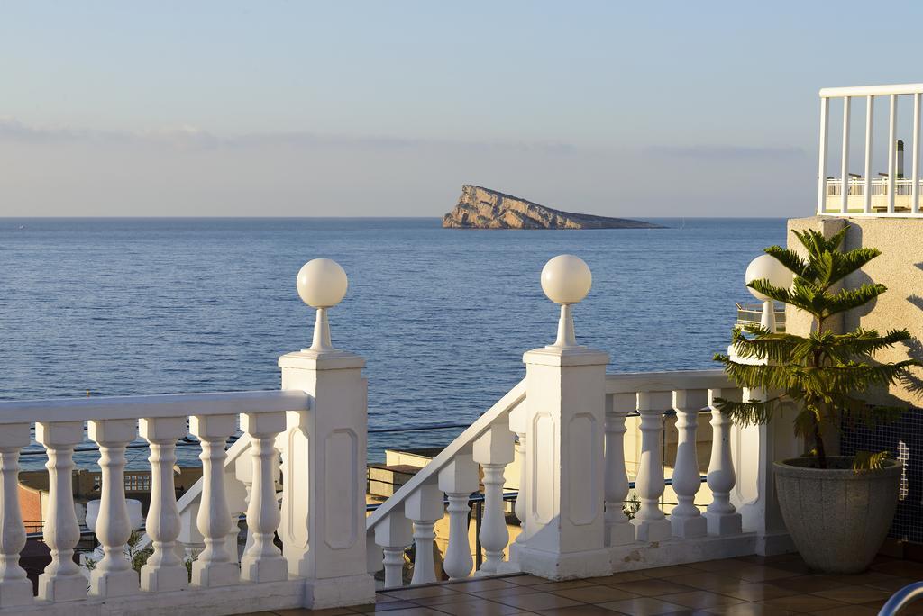 Hotel Avenida Бенидорм Екстериор снимка